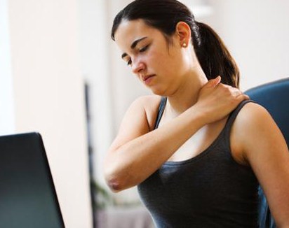 শীতকালে দেহের ব্যথা থেকে রক্ষা পাওয়ার ১০ উপায় জেনে রাখুন