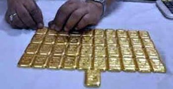 শাহজালালে ৪২টি স্বর্ণের বারসহ আটক ১
