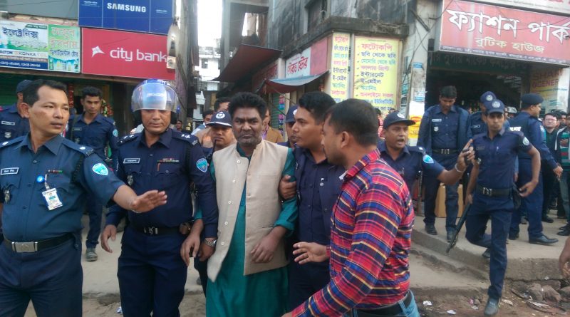 ফেনী জেলা যুবদলের সভাপতি গাজী হাবিবুল্লাহ মানিককে গ্রেপ্তার করেছে পুলিশ