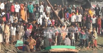 সুগন্ধায় ট্রলারডুবির চার দিন পর  ৩ লাশ উদ্ধার।