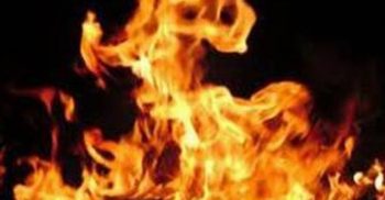 চট্টগ্রামে তিন অগ্নিকাণ্ডে পুড়েছে দোকান-বসতঘর।