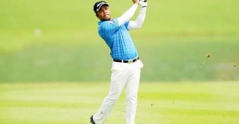 মালয়েশিয়াতে ভালো অবস্থানে গলফার সিদ্দিকুর