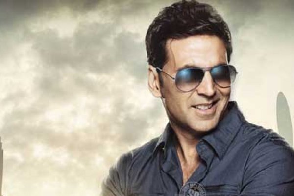 শাহরুখ ও হৃত্বিকের চেয়ে অক্ষয় কুমারের সাফল্যের নেপথ্যের কারণ!