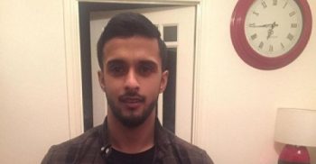 ‘পাসপোর্টে মোহাম্মদ নাম দেখেই আমার দিকে তাকান ওই কর্মকর্তা’