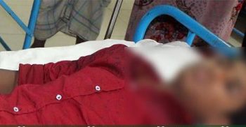 পরীক্ষার হলে শিক্ষকের থাপ্পড়ে কানে রক্ত ঝরল শিক্ষার্থীর