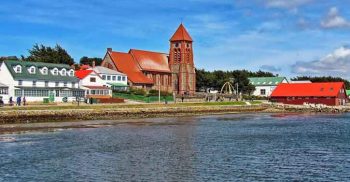 ব্রিটেনের চেয়েও বেশি ব্রিটিশ!