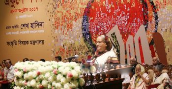 খালেদার কথায় শহীদদের রক্তের সাথে বেঈমানি: হাসিনা