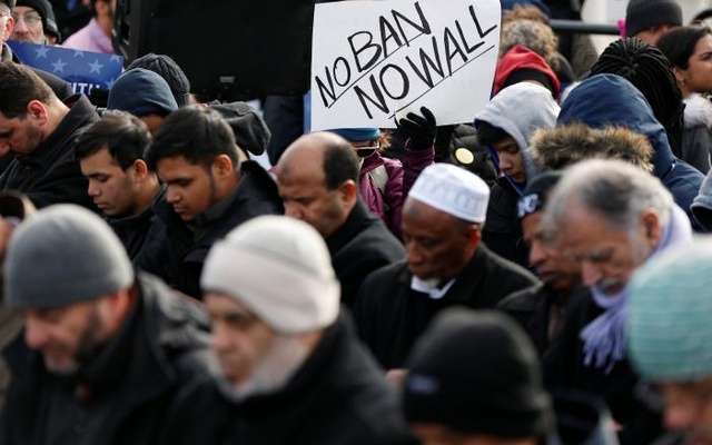 ট্রাম্পের ভ্রমণ নিষেধাজ্ঞায় সাময়িক স্থগিতাদেশ।