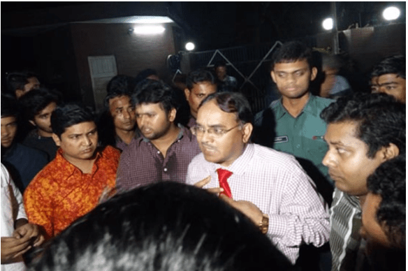 শাহজালাল বিশ্ববিদ্যালয়ে শিক্ষার্থী ও এলাকাবাসীর মধ্যে সংঘর্ষ