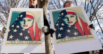 ট্রাম্পের নতুন ভ্রমণ নিষেধাজ্ঞা আটকে দিলেন আদালত