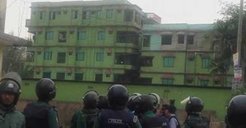 কমান্ডো অভিযানে নারীসহ চার জঙ্গি নিহত