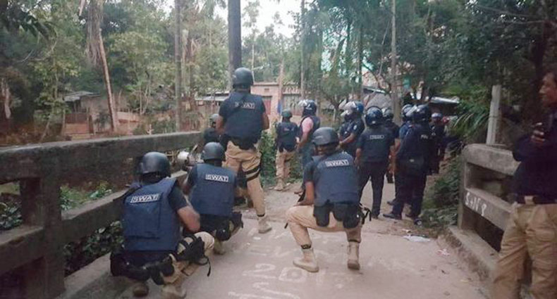 মৌলভীবাজারে জঙ্গি আস্তানায় গ্রেনেড বিস্ফোরণ, গোলাগুলি