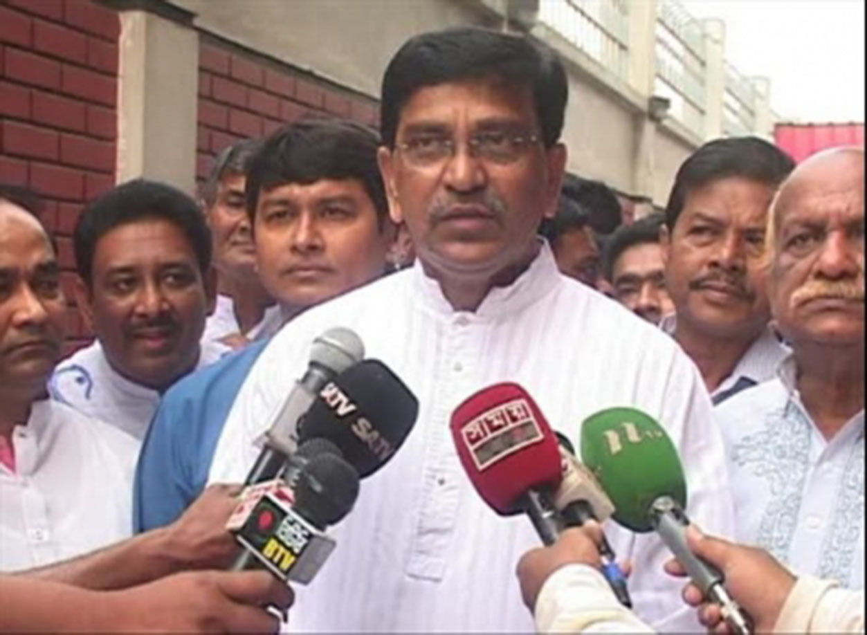 গণতন্ত্রের সংজ্ঞা জানেন না মির্জা ফখরুল : হানিফ