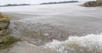 হাওর অঞ্চলে পর্যাপ্ত ত্রাণ পাঠানোর নির্দেশ প্রধানমন্ত্রীর