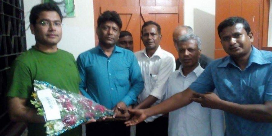 ফেনীর উপজেলা নির্বাহী অফিসারের সাথে সংগীতা সৌখিন শিল্পী গোষ্ঠীর সৌজন্য সাক্ষাৎ