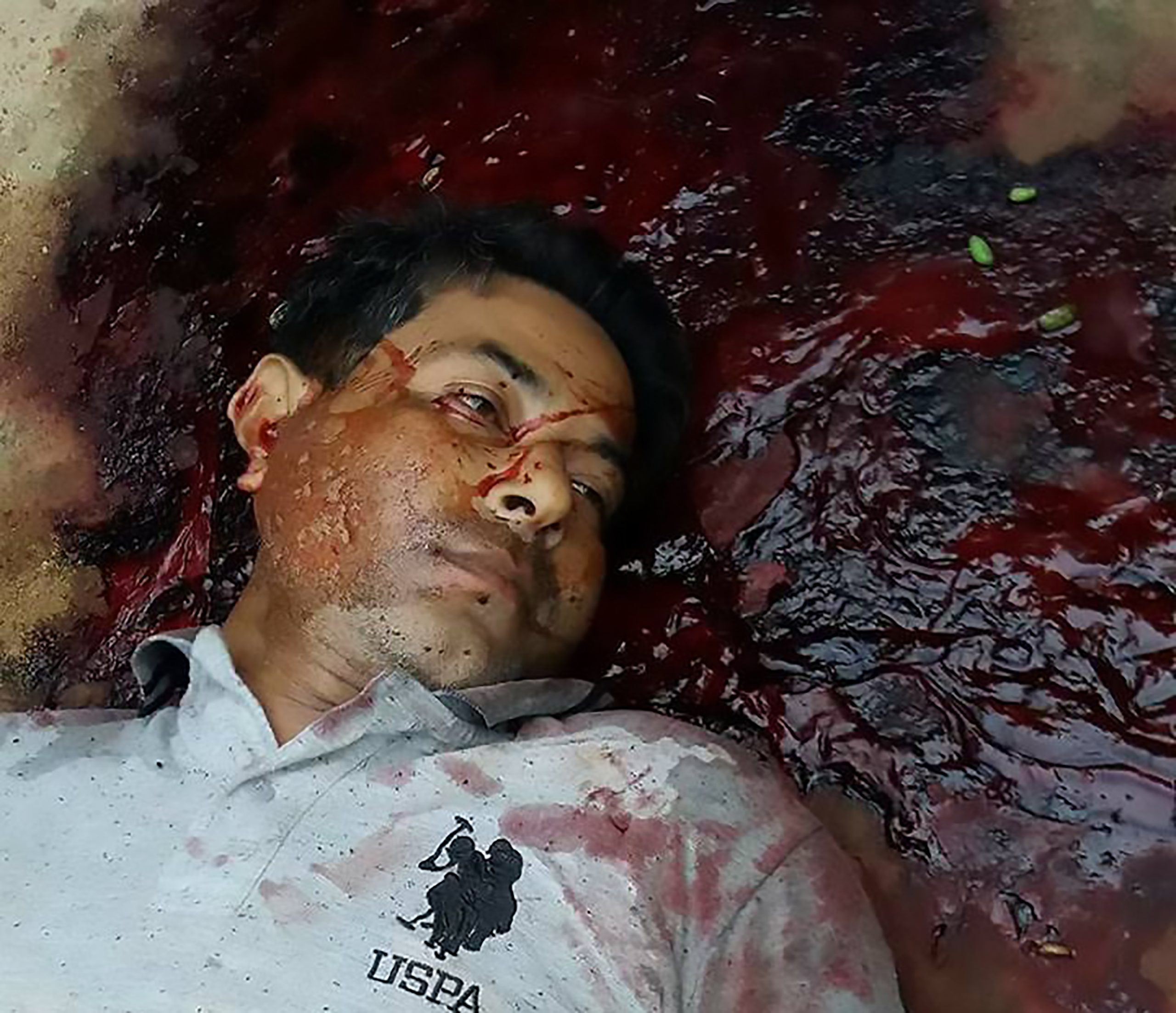 মিরসরাইয়ের করেরহাটে যুবলীগ নেতাকে নৃশংস ভাবে কুপিয়ে হত্যা