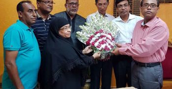 ফেনীর নবাগত জেলা প্রশাসককে ফেনী শিশু নিকেতন স্কুলের পক্ষ থেকে ফুলেল শুভেচ্ছা