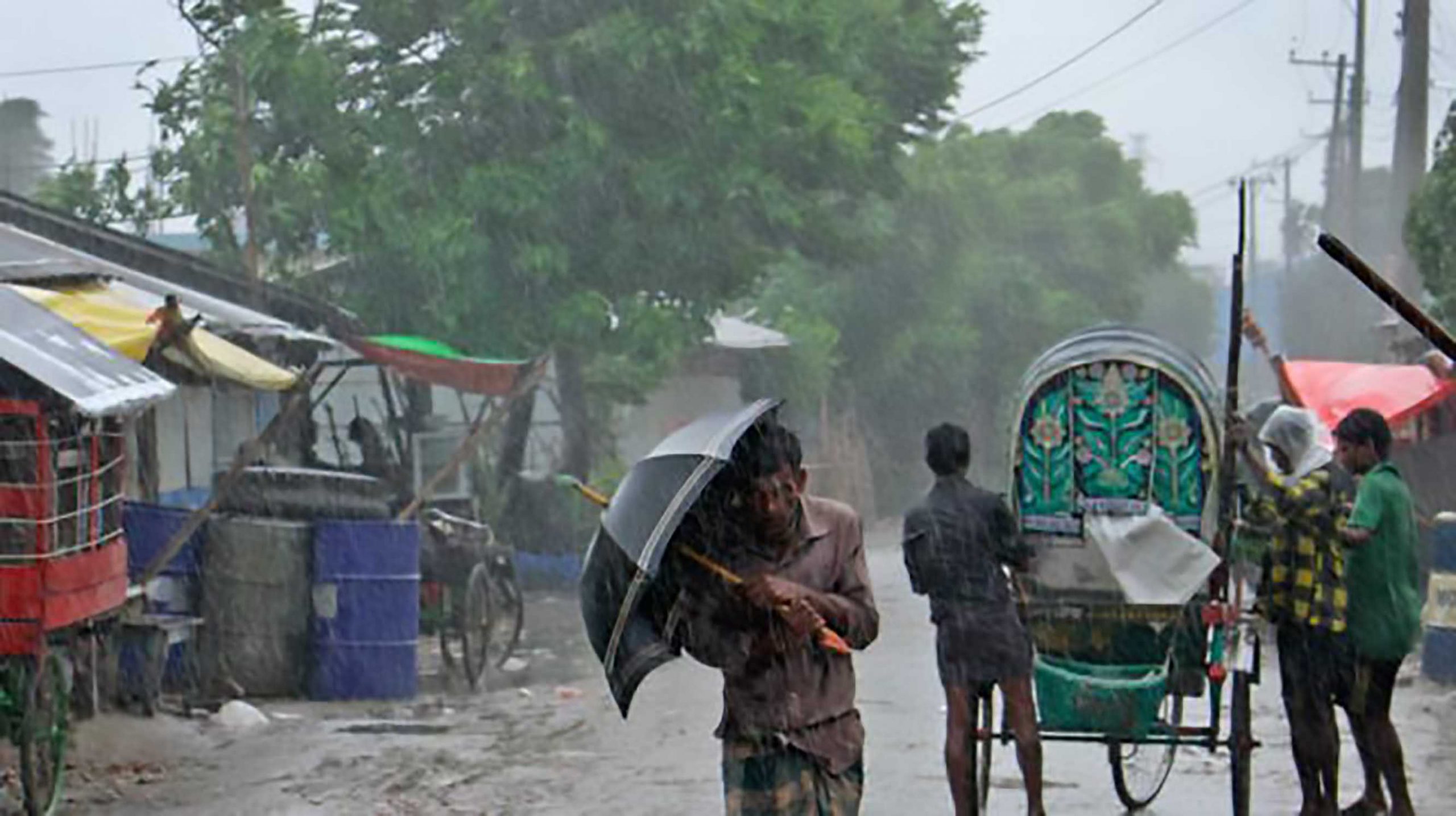 এই পর্যন্ত মোরায় প্রাণ গেল তিনজনের