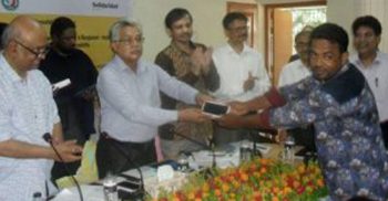 পরিবেশ ভারসাম্য ঠিক রেখে চিংড়ী চাষ করতে হবে -মৎস্য প্রতিমন্ত্রী