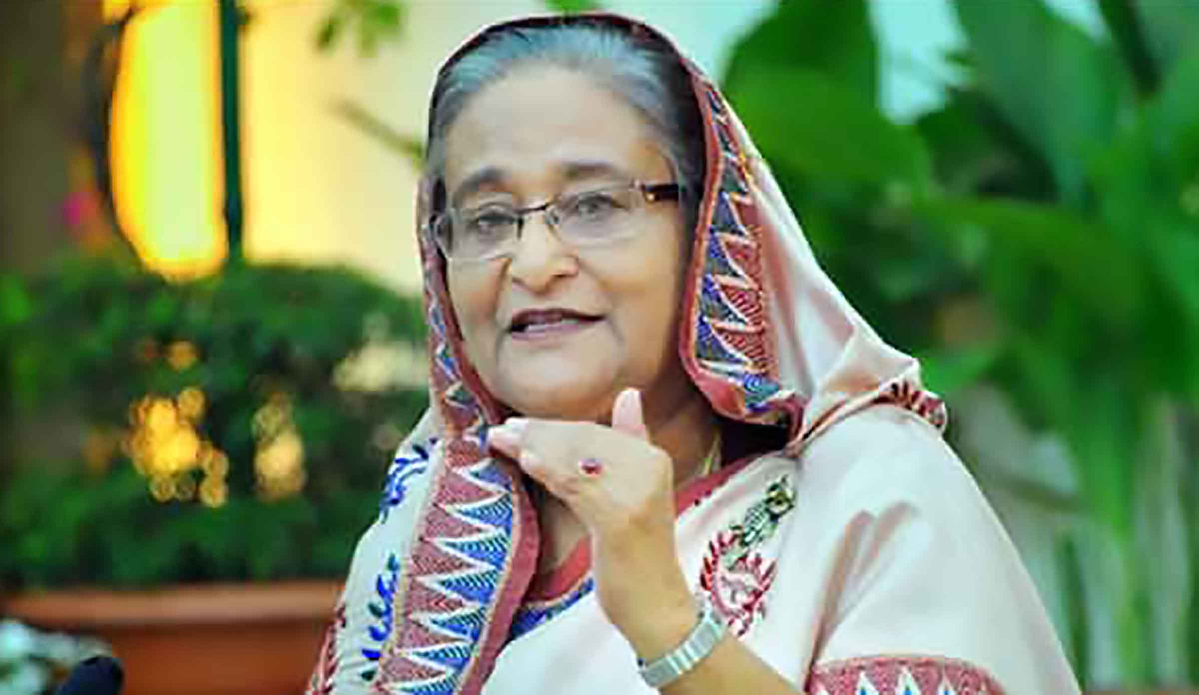 কবিগুরু রবীন্দ্রনাথ ঠাকুর  হলেন বাংলা ও বাঙালির অহংকার