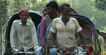 হাওরের কান্না এখন রাজধানীর বাতাসে