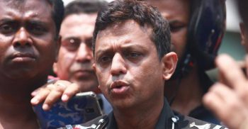 নরসিংদীর জঙ্গি আস্তানায় ‘আত্মসমর্পণকারীদের সম্পর্কে এখনই কিছু বলা যাচ্ছে না’