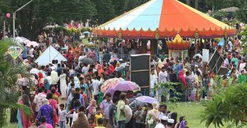 ঈদ উৎসবে রাজধানীর শিশুপার্ক গুলোতে ভিড়