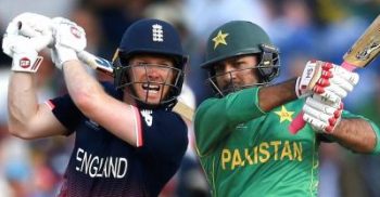 টসে জিতে ফিল্ডিং এ পাকিস্তান