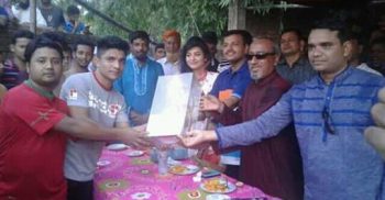 পরশুরামে প্রীতি ফুটবল ম্যাচ অনুষ্ঠিত