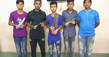 ফুলগাজী জিএমহাটে ডাকাতির প্রস্তুতি কালে ৫ জন আটক