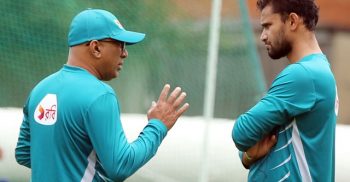 হাথুরুসিংহের কাছে ভারতের বিপক্ষে সেমিফাইনাল ‘বড় সুযোগ’