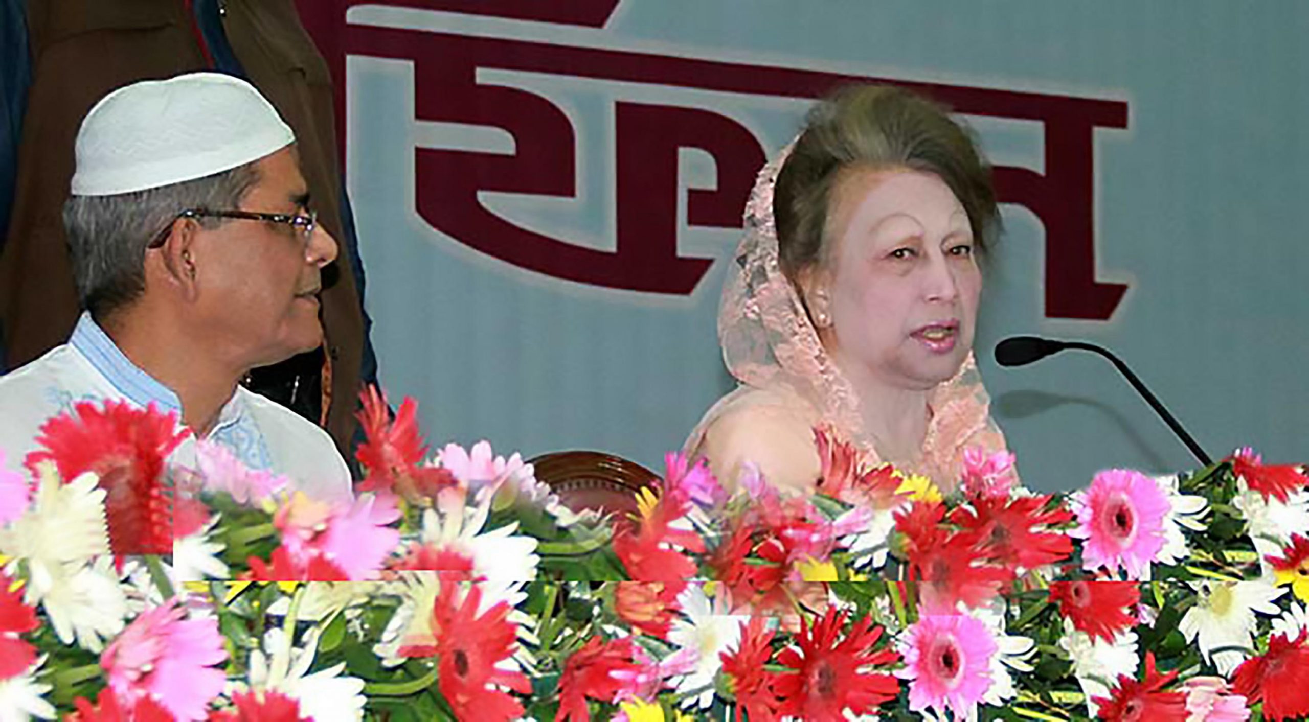 আমাকেও মওদুদের মতো এক কাপড়ে বের করেছিলো