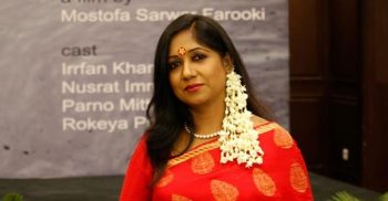 নির্বাচনকে উপলক্ষ্য করে রাজনীতিতে সক্রিয় হচ্ছেন অভিনেত্রী রোকেয়া প্রাচী