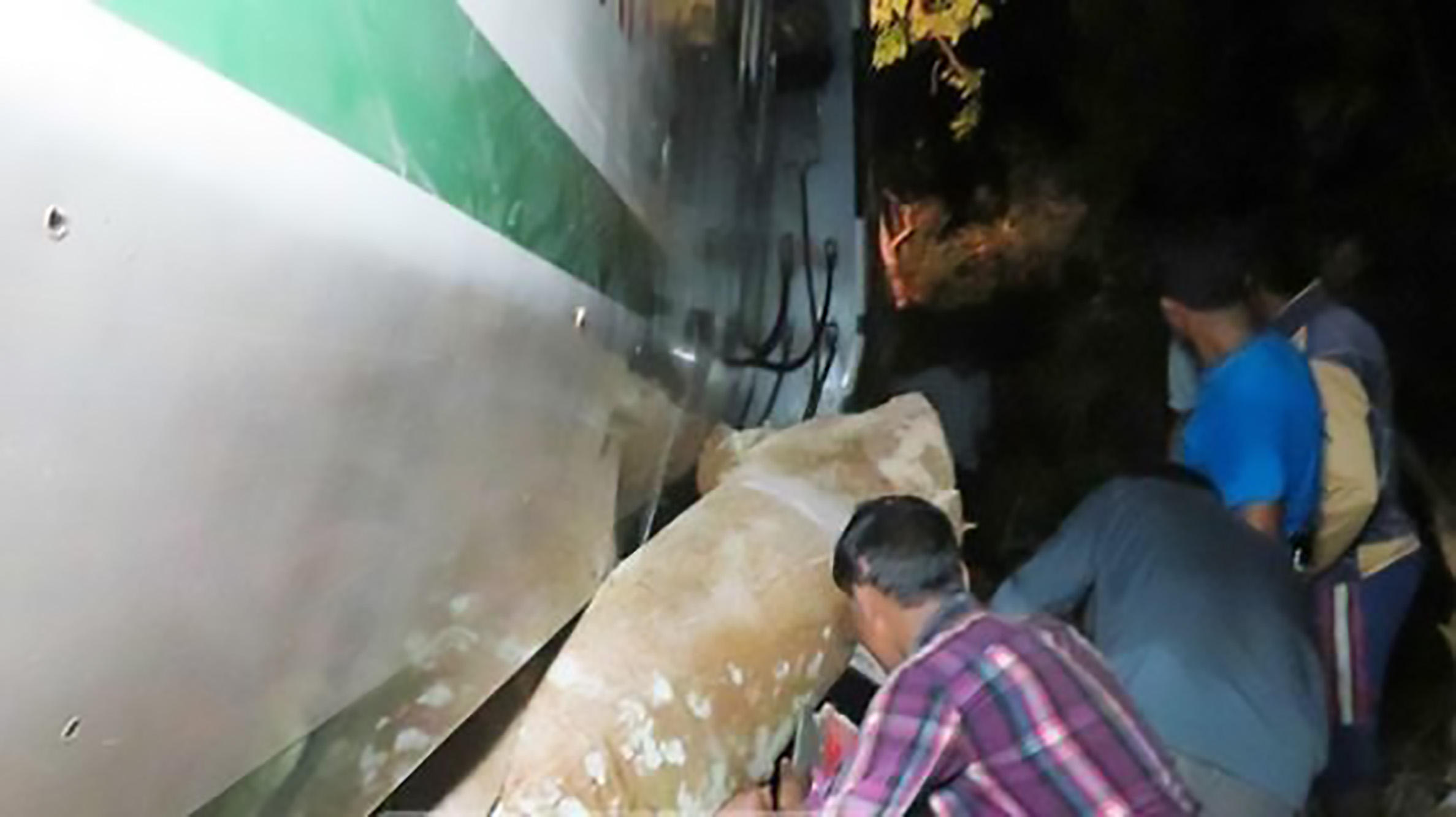 ১০ ঘণ্টা পর সিলেটের ট্রেন চলাচল স্বাভাবিক