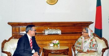 বাংলাদেশকে ৭০টি রেল ইঞ্জিন দেয়ার প্রতিশ্রুতি সুইজারল্যান্ডের