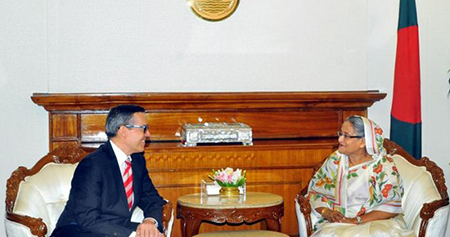 বাংলাদেশকে ৭০টি রেল ইঞ্জিন দেয়ার প্রতিশ্রুতি সুইজারল্যান্ডের