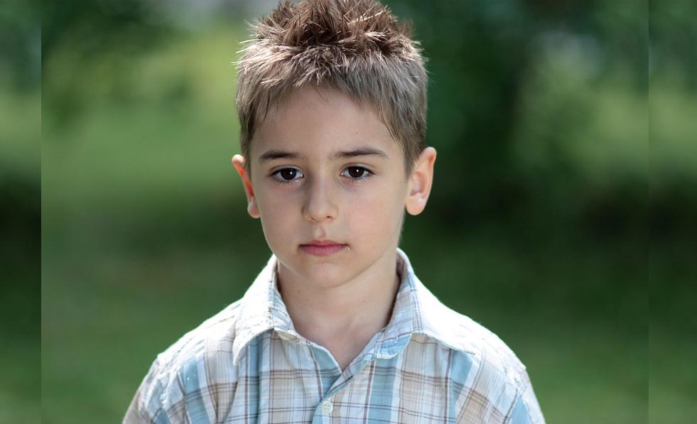 শিশুদের নিরাপদে রাখার জন্য করণীয়