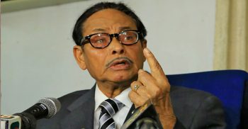 আমি রাজনীতি করছি এটা পৃথিবীর ইতিহাসে বিরল: এরশাদ