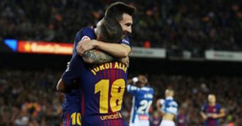 মেসির হ্যাটট্রিকে বার্সেলোনার দাপুটে জয়