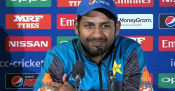 বিশ্ব একাদশ স্কোয়াডের অপেক্ষায় আছে পাকিস্তান