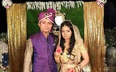 সংগীতশিল্পী মিলাকে মারধর, স্বামী গ্রেপ্তার