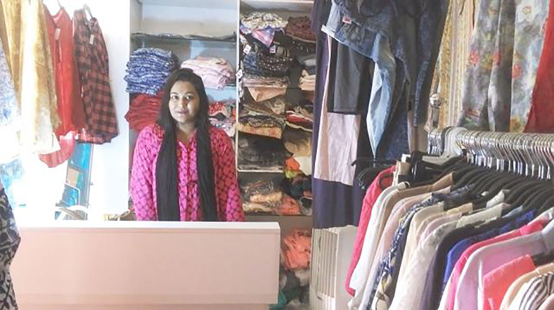 চাকরি ছেড়ে নতুন চ্যালেঞ্জ