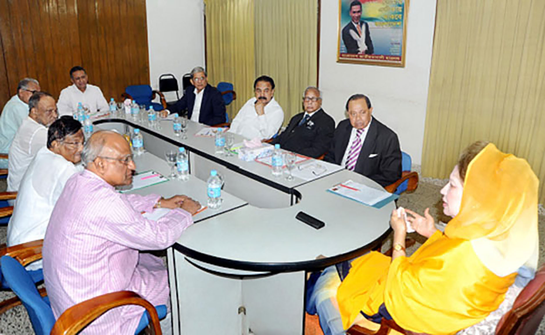 রাতে বসছে বিএনপির স্থায়ী কমিটির বৈঠক