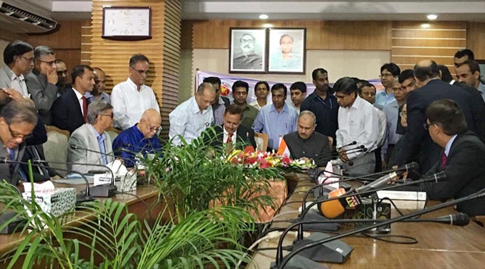 ভারতের সঙ্গে ঋণচুক্তি ৪৫০ কোটি মার্কিন ডলার