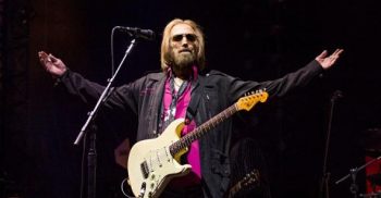 রকস্টার টম পেটি আর নেই