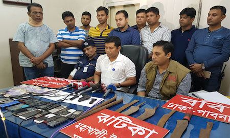 আশুলিয়ায় ডাকাত দলের ২৮ সদস্য আটক