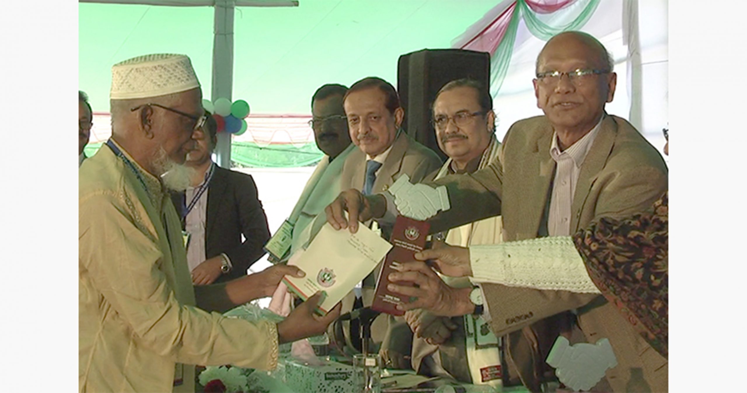 প্রচলিত শিক্ষা ব্যবস্থায় নতুন প্রজন্মকে গড়ে তোলা সম্ভব নয়