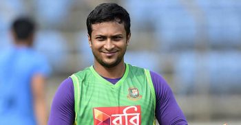 মুশফিককে সরিয়ে সাকিব অধিনায়ক