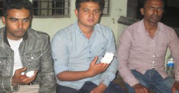 সাদা পোশাকে আসামি ধরতে গিয়ে ৩ পুলিশ আহত