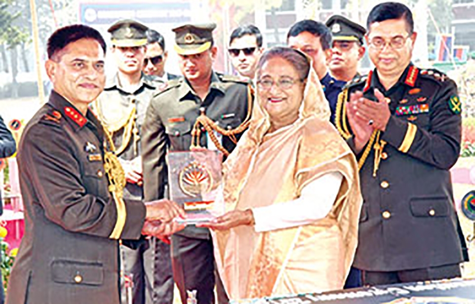 সশস্ত্র বাহিনী এখন অনেক দক্ষ ও চৌকস: প্রধানমন্ত্রী